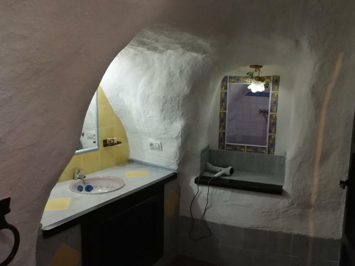Cueva Peralta Villa Cortes de Baza Luaran gambar